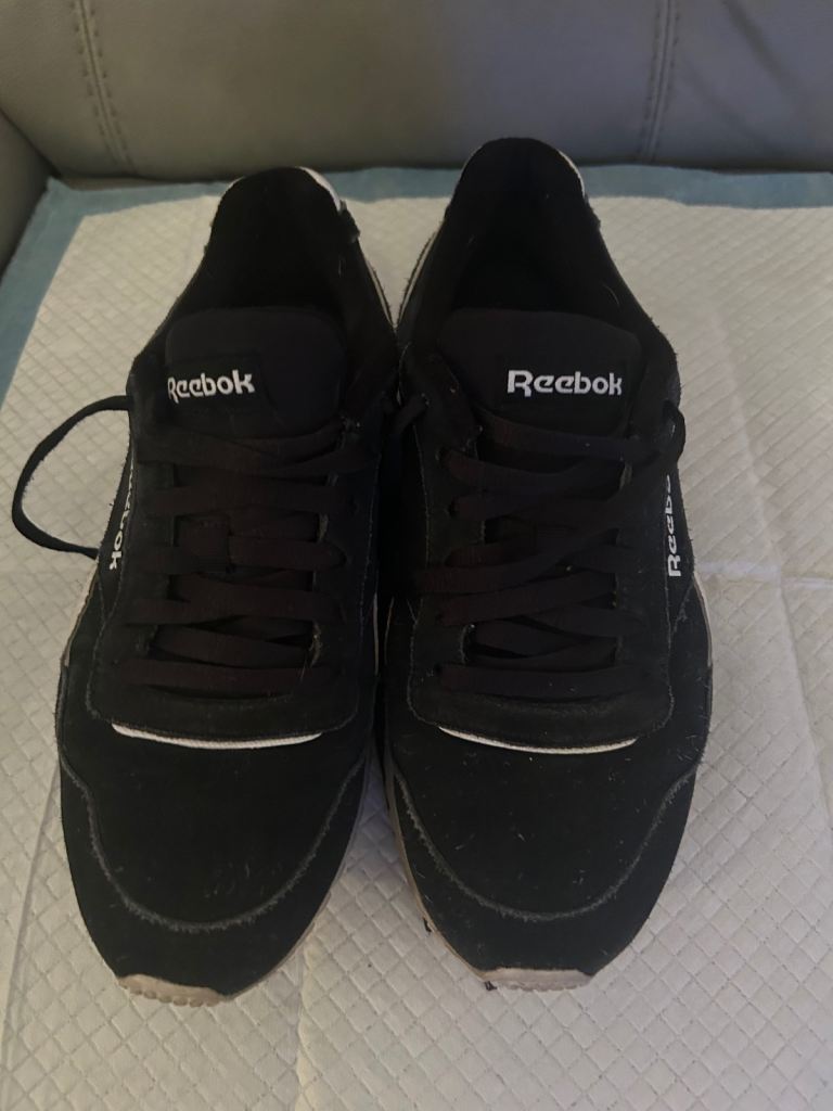 size 8 uk 3 pairs of trainers 2 Reebok, 1 aadidas  max  Men's Trainers – Black, UK Size 9