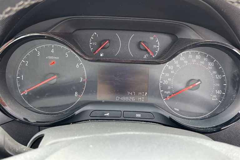 2022 Vauxhall Crossland 1.2 Turbo Design SUV 5dr Petrol Manual Euro 6 (s/s) (110 ps) SUV Petrol M...