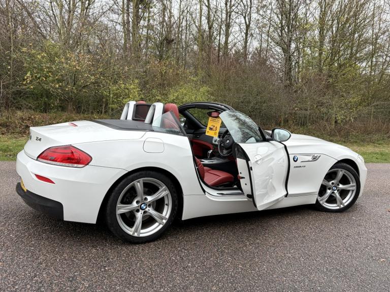 BMW Z4 2.0 Z4 sDrive20i M Sport Roadster 2013