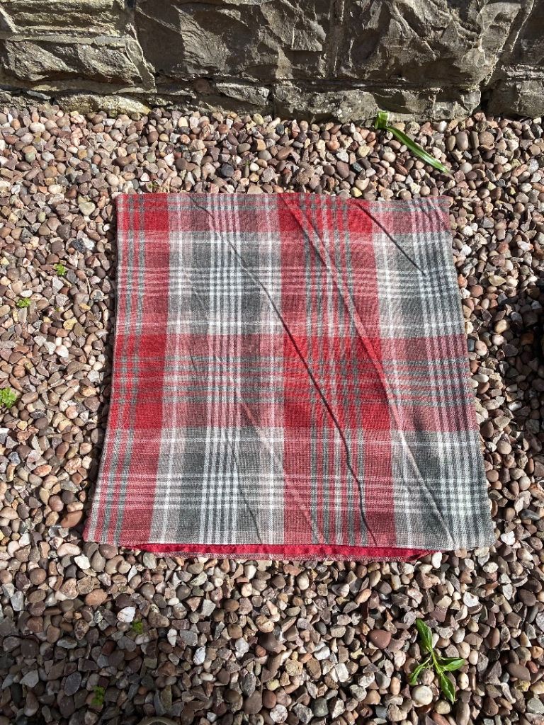 4 red check cushion covers