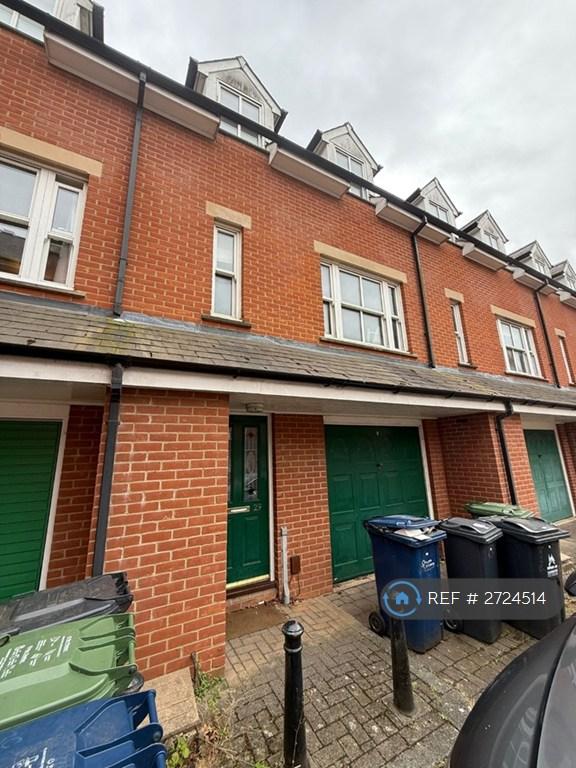 4 bedroom flat in Ravensworth Gardens, Cambridge, CB1 (4 bed) (#2724514)