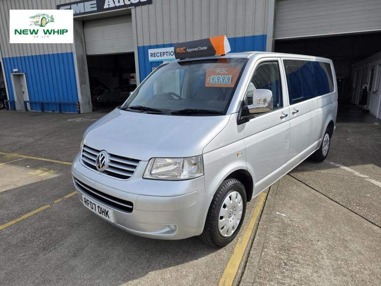 2007 Volkswagen Transporter Shuttle 2.5 TDI T30 SE Minibus 4dr Diesel Auto L3 H1 (251 g/km, 128 b...