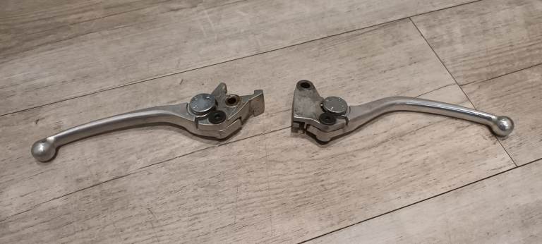 Triumph Tiger Levers