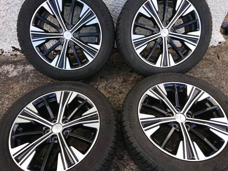 Mitsubishi 18 inch alloy wheels  Eclipse Cross, ASX, Outlander with Bridgestone Winter tyres