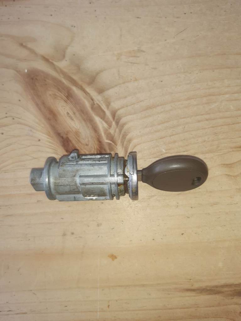 Ignition barrel 