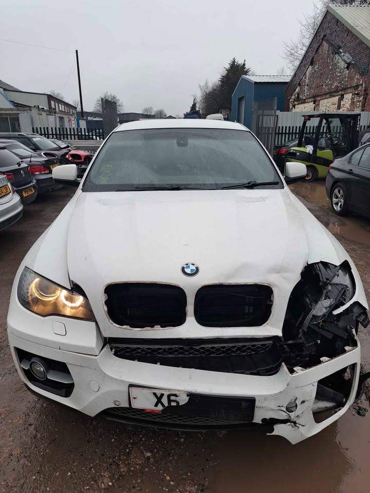 BMW X6 XDRIVE40D PRE LCI E70 BREAKING PARTS LIGHT WING DOOR MIRROR TAILGATE BUMPERS HEAD UNIT £1