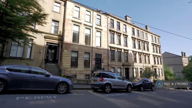 5 bedroom flat in Cecil Street, Glasgow, G12 (5 bed) (#2760883)