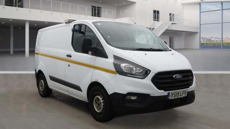  Ford Transit Custom 2.0 320 EcoBlue L1 H1 Euro 6 5dr Diesel Manual