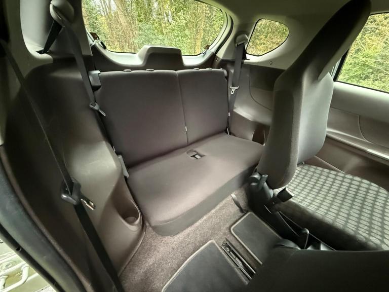 2009 Toyota IQ 1.0 VVT-i 2 Euro 4 3dr HATCHBACK Petrol Manual