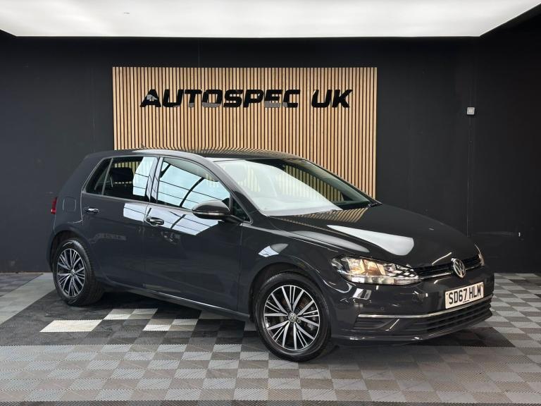 VOLKSWAGEN GOLF 1.6 TDI BlueMotion Tech SE Nav 2017