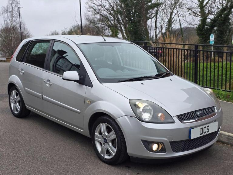 FORD FIESTA 1.4 Zetec Climate 5dr 2007