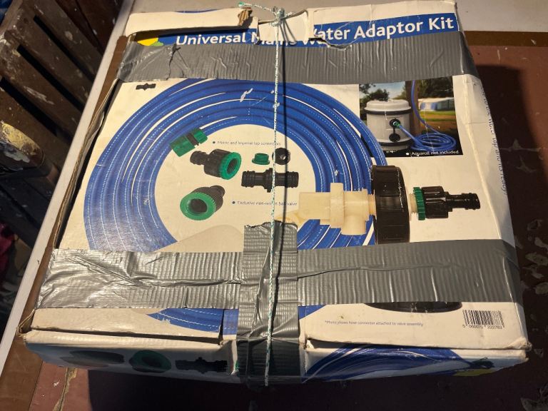 Caravan mains water connection kit
