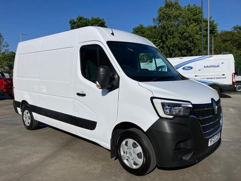 2022 Renault Master MM35dCi 135 Business+ Medium Roof Van PANEL VAN DIESEL Manual