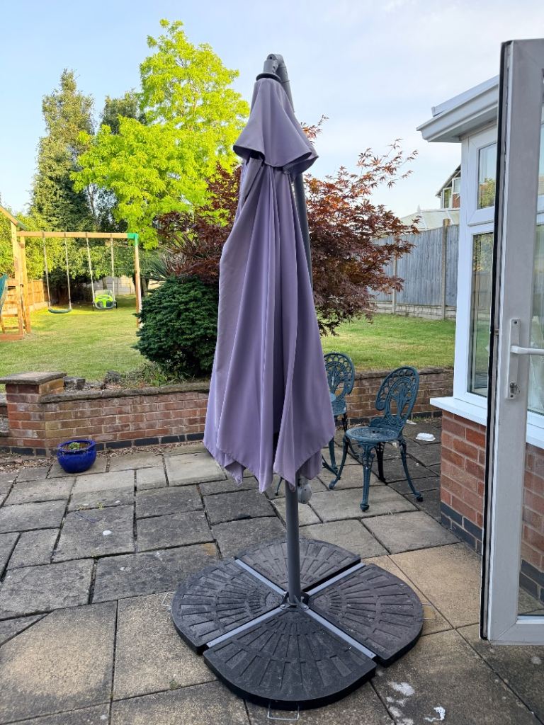 Overhanging Garden Parasol Grey 