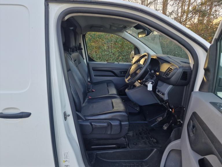 2019 Peugeot Expert LWB  114k Miles  Spares Repair  10m MOT  Clean Bodywork