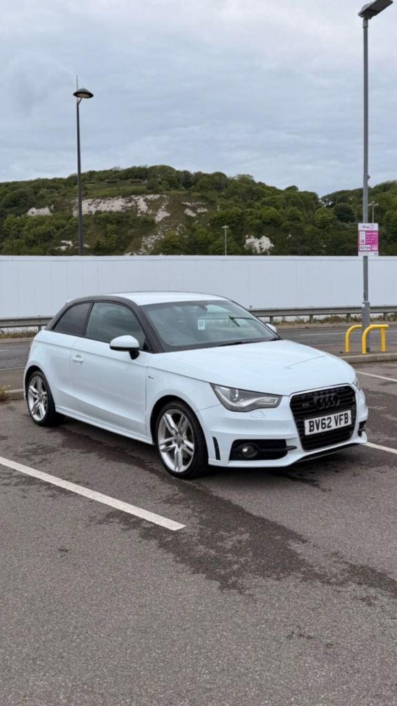 Audi, A1, Hatchback, 2012, Semi-Auto, 1390 (cc), 3 doors