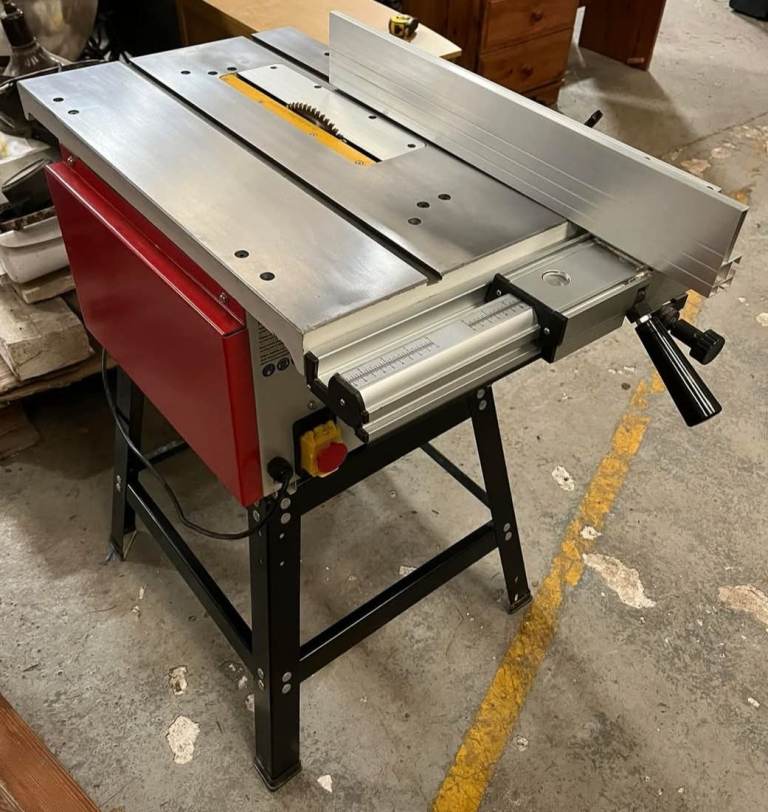 Axminster TS200 240v table saw