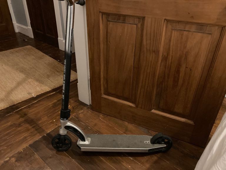 Mad Gear MGP stunt scooter