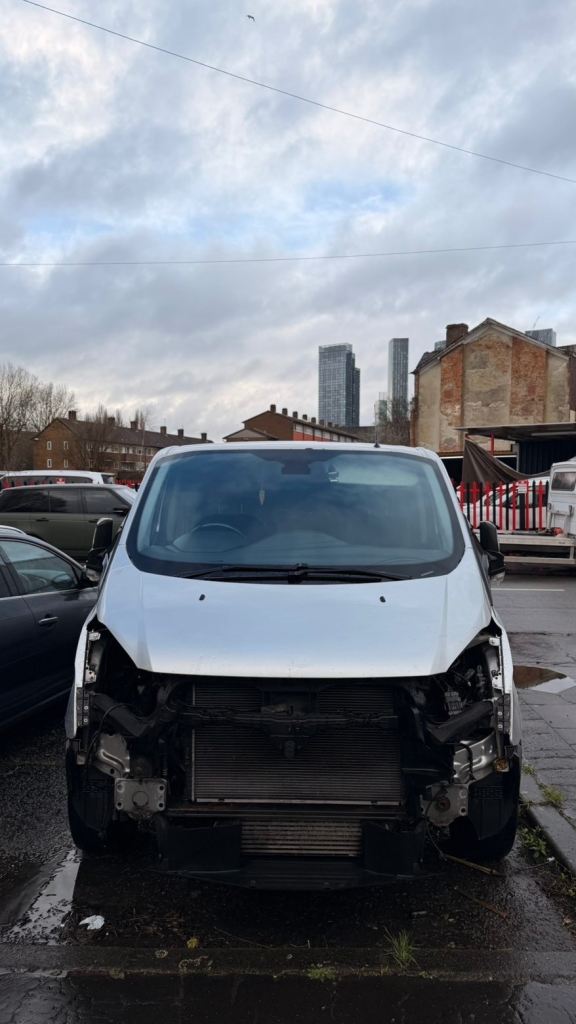 2016 Ford Transit Custom 2.2L Manual Diesel - for PARTS!!