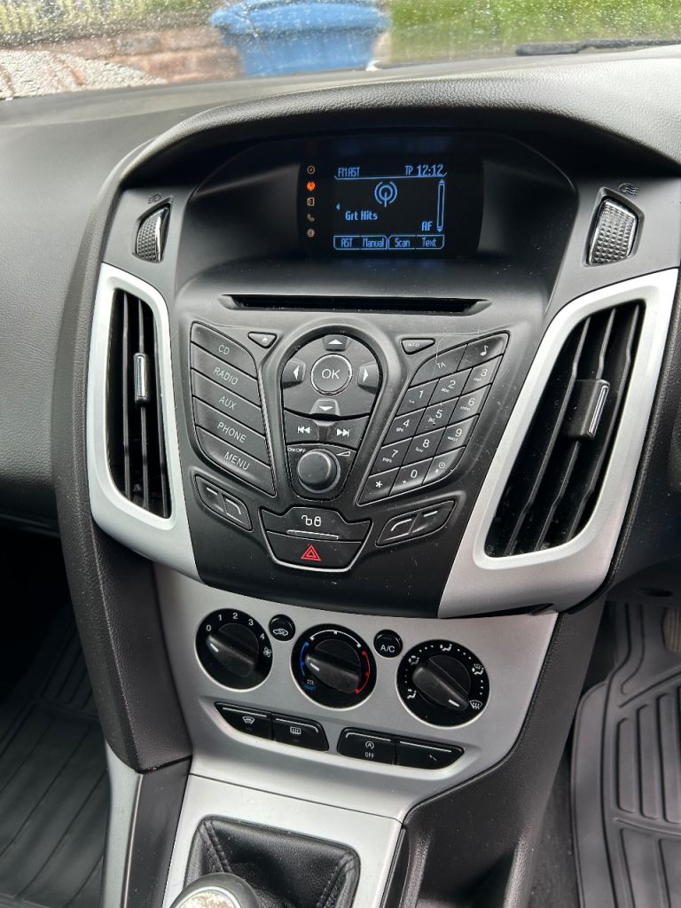 Ford, FOCUS, Hatchback, 2013, Manual, 1560 (cc), 5 doors