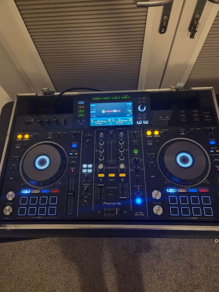 Pioneer Rx2 & Flightcase