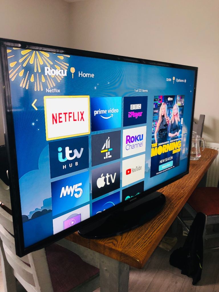 Samsung Smart TV with Roku – Good Condition