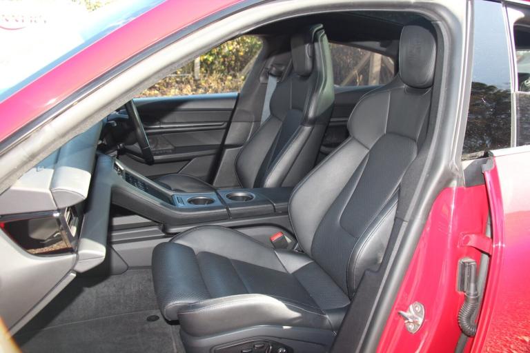 2021 Porsche Taycan BASE Saloon Electric Automatic