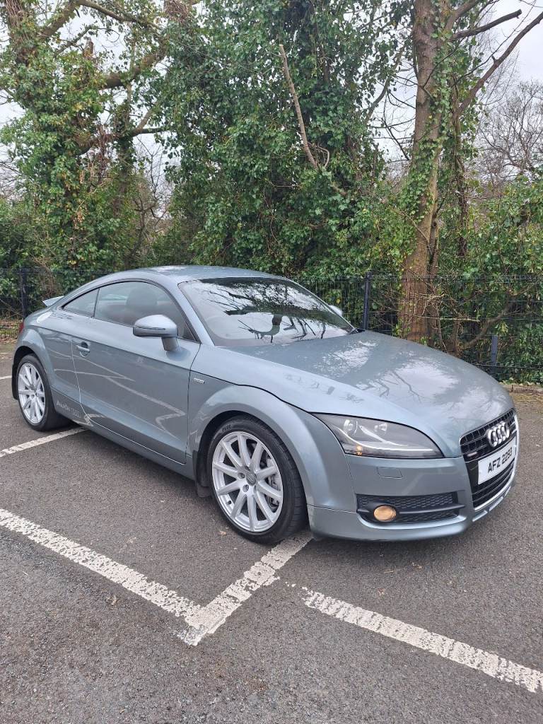 LOVELY TT 3.2 V6 QUATTRO