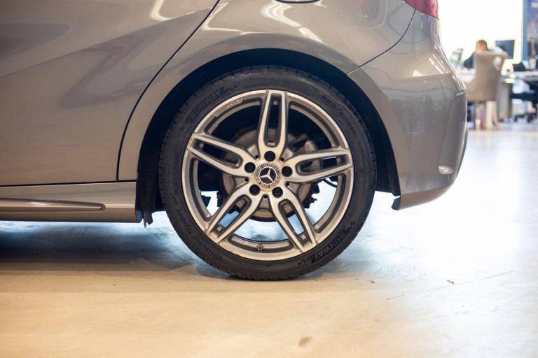 2017 Mercedes-Benz A-Class A200d AMG Line 5dr Auto HATCHBACK DIESEL Automatic