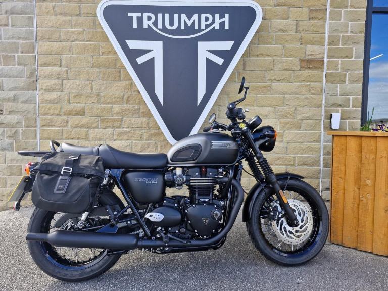 2024 Triumph Bonneville T120 Black Stealth Edition - Low mileage Great spec