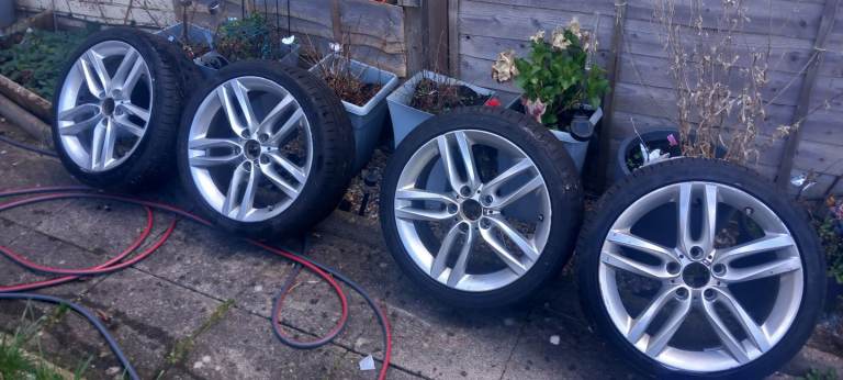 2015-2018 Bmw m sport alloys with ok tyres 