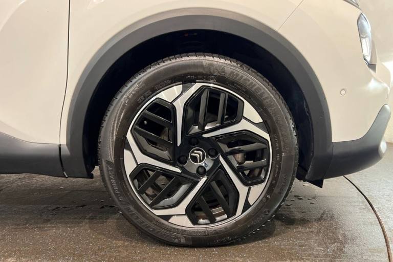 2022 71 CITROEN C4 1.2 PURETECH SHINE PLUS HATCHBACK 5DR PETROL EAT8 EURO 6 (S/S