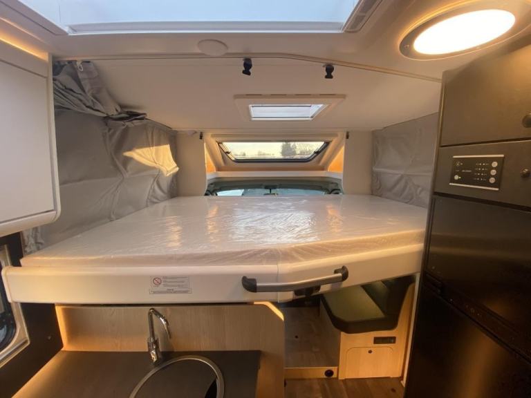 2025 SUNLIGHT T68 XX EDITION 4 BERTH MOTORHOME