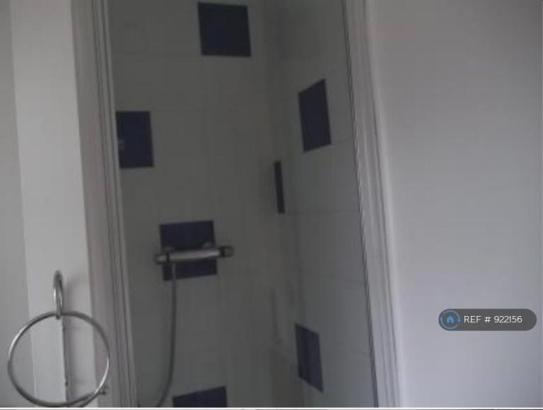 3 bedroom house in Winnards Park, Sarisbury Green, Southampton, SO31 (3 bed) (#922156)