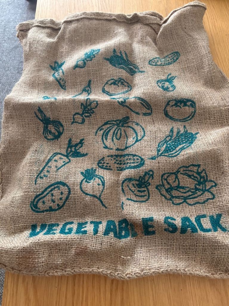 Vegetable Sack & Yellow Mesh Bag – Good Condition