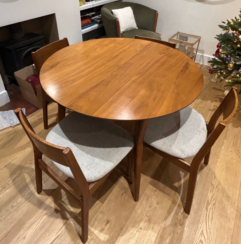 West Elm Mid-Century Modern Round Extendable Dining Table + four chairs