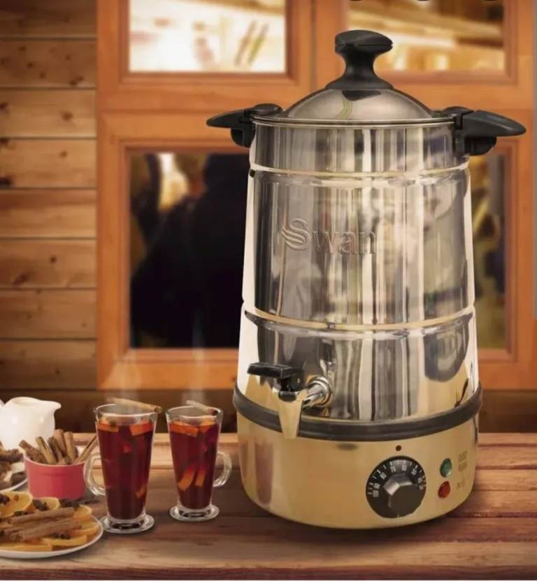 The Swan 5 litre hot water Urn.