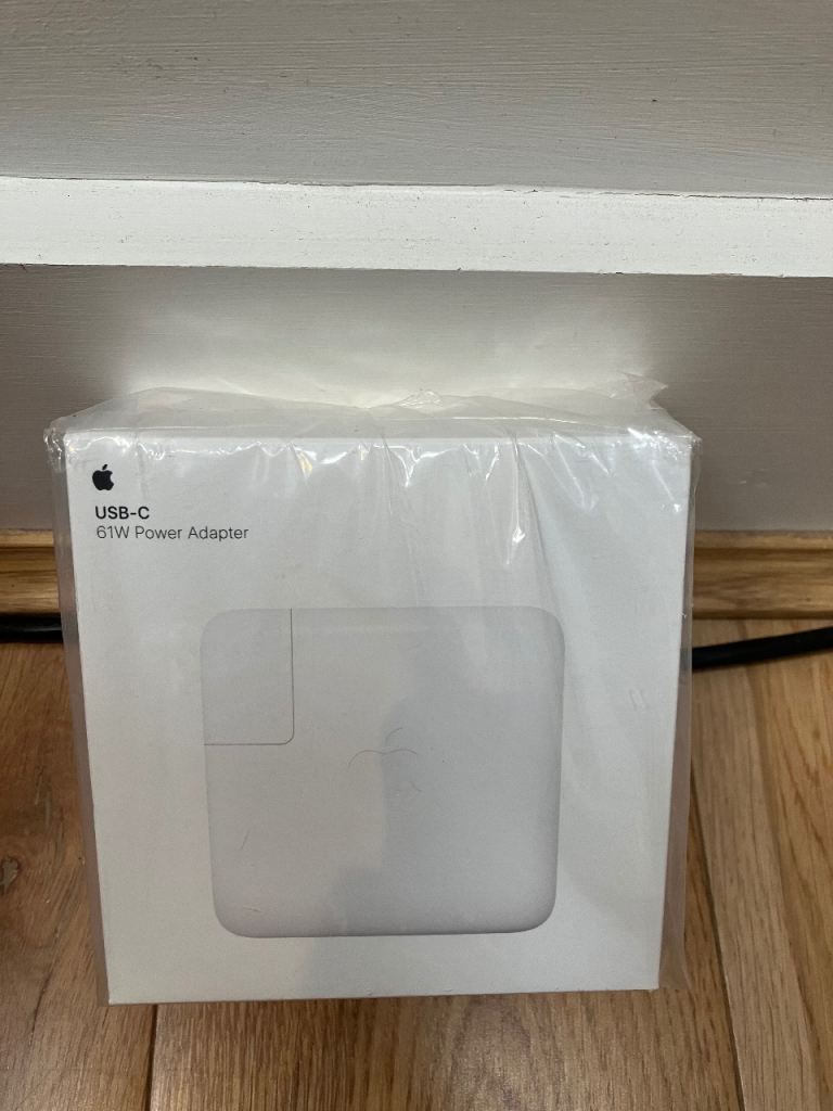 New. Apple 61W USB-C Power Adapter. RRP £60