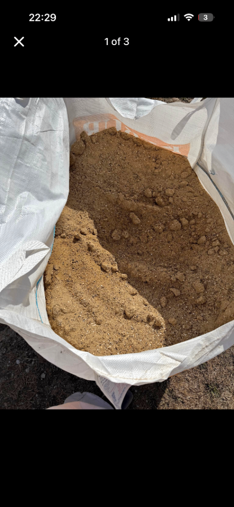 Afed not selling Large Bag of Sand/Aggregate – Good Condition