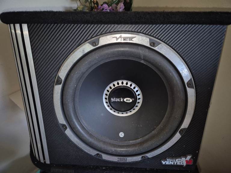 Vibe BlackAir BAV 12 Vented CBR 12 Active 1600 Watt Amplified Bass Box Black Air