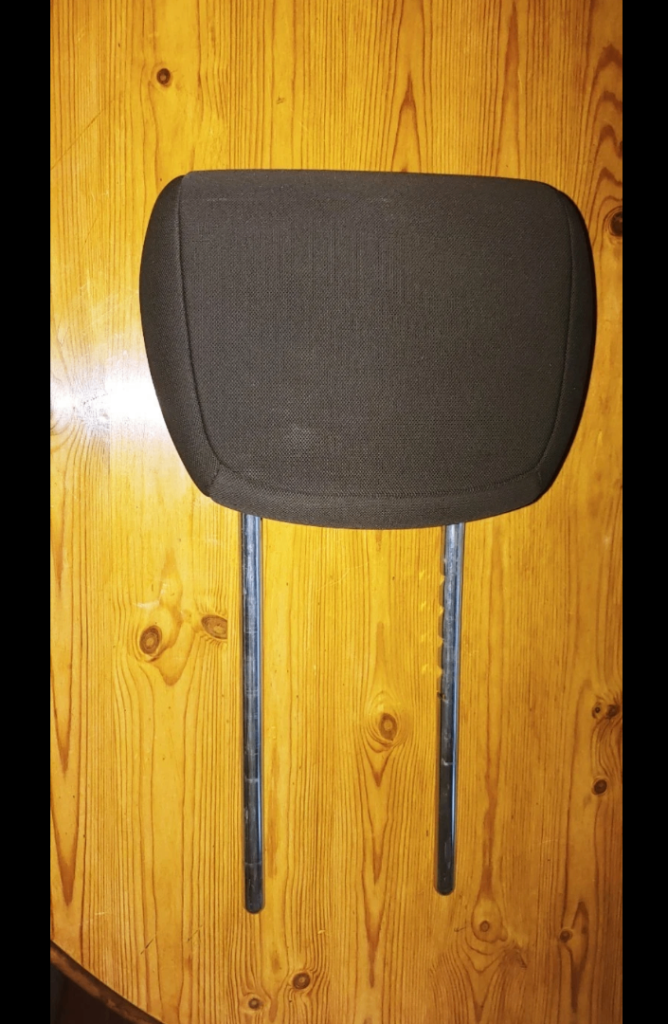 Ford Cmax rear head rest 