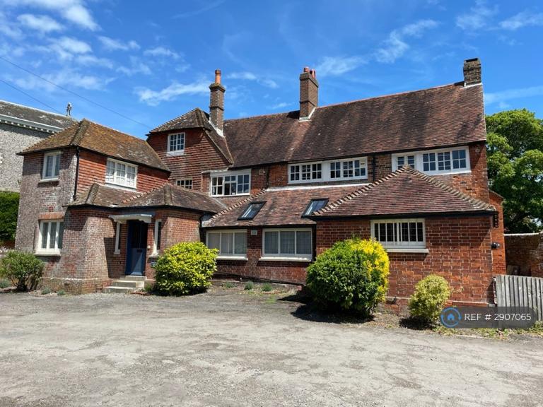 1 bedroom flat in Trevor House, Lewes, BN8 (1 bed) (#2907065)