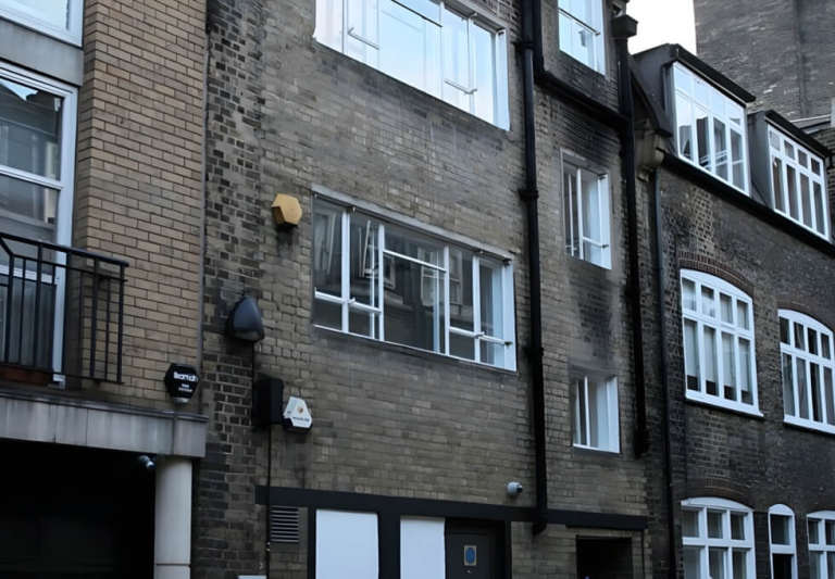 4 to 40 Person Private Office Suites to rent in *Marylebone*, Central London NW1
