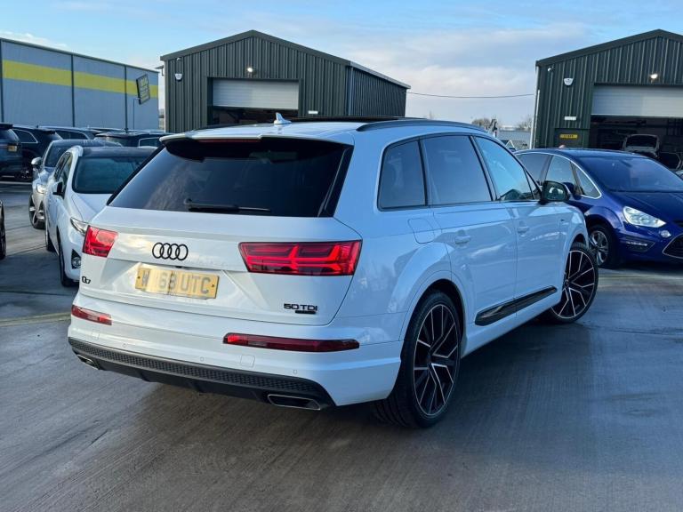2018 Audi Q7 50 TDI Quattro S Line 5dr Tiptronic ESTATE DIESEL Automatic