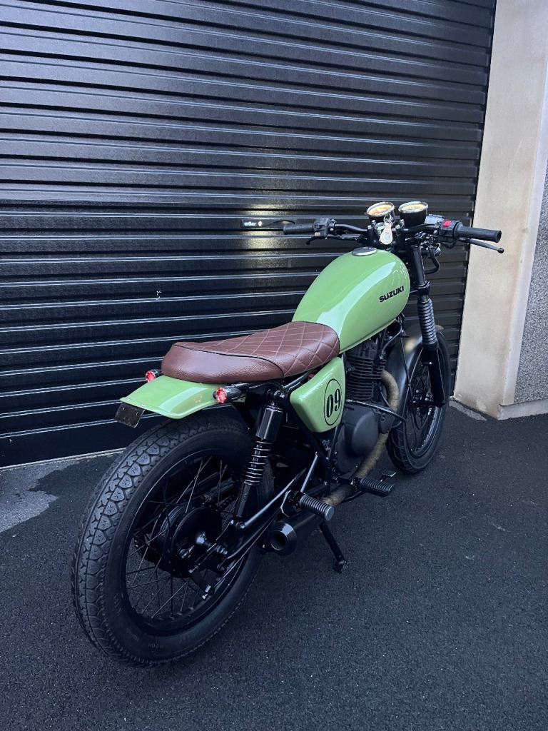 Cafe Racer Motorbike 125