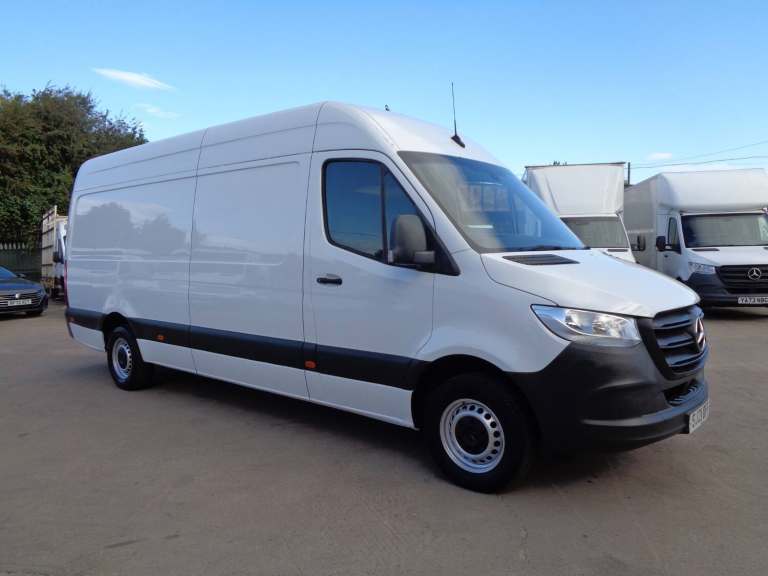 2021 Mercedes-Benz Sprinter 3.5t H2 Progressive Van PANEL VAN Diesel Manual