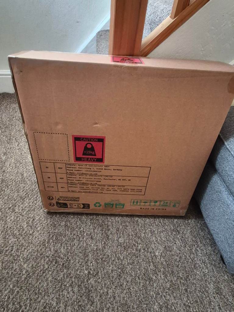 Black Outdoor Storage Box – Good Condition