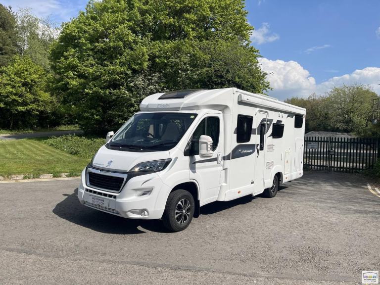 Elddis Chatsworth 194