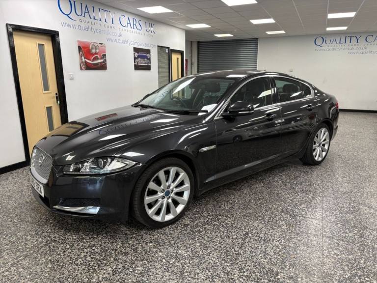 2015 Jaguar XF 2.2d Portfolio Saloon 4dr Diesel Auto Euro 5 (s/s) (200 ps) Saloon Diesel Automatic