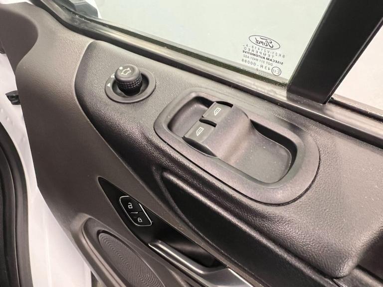 2022 Ford Transit Custom 2.0 EcoBlue 130ps Low Roof Trend Van MPV DIESEL Manual